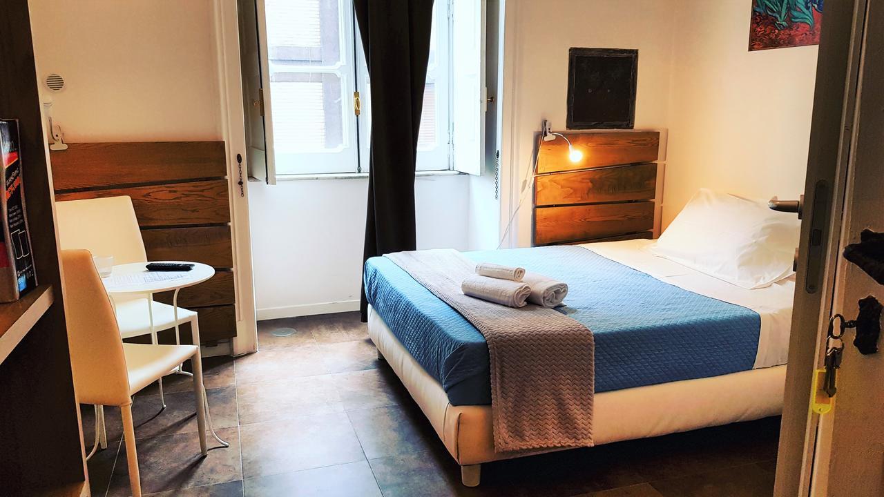B&B A Durmi Наполи Екстериор снимка